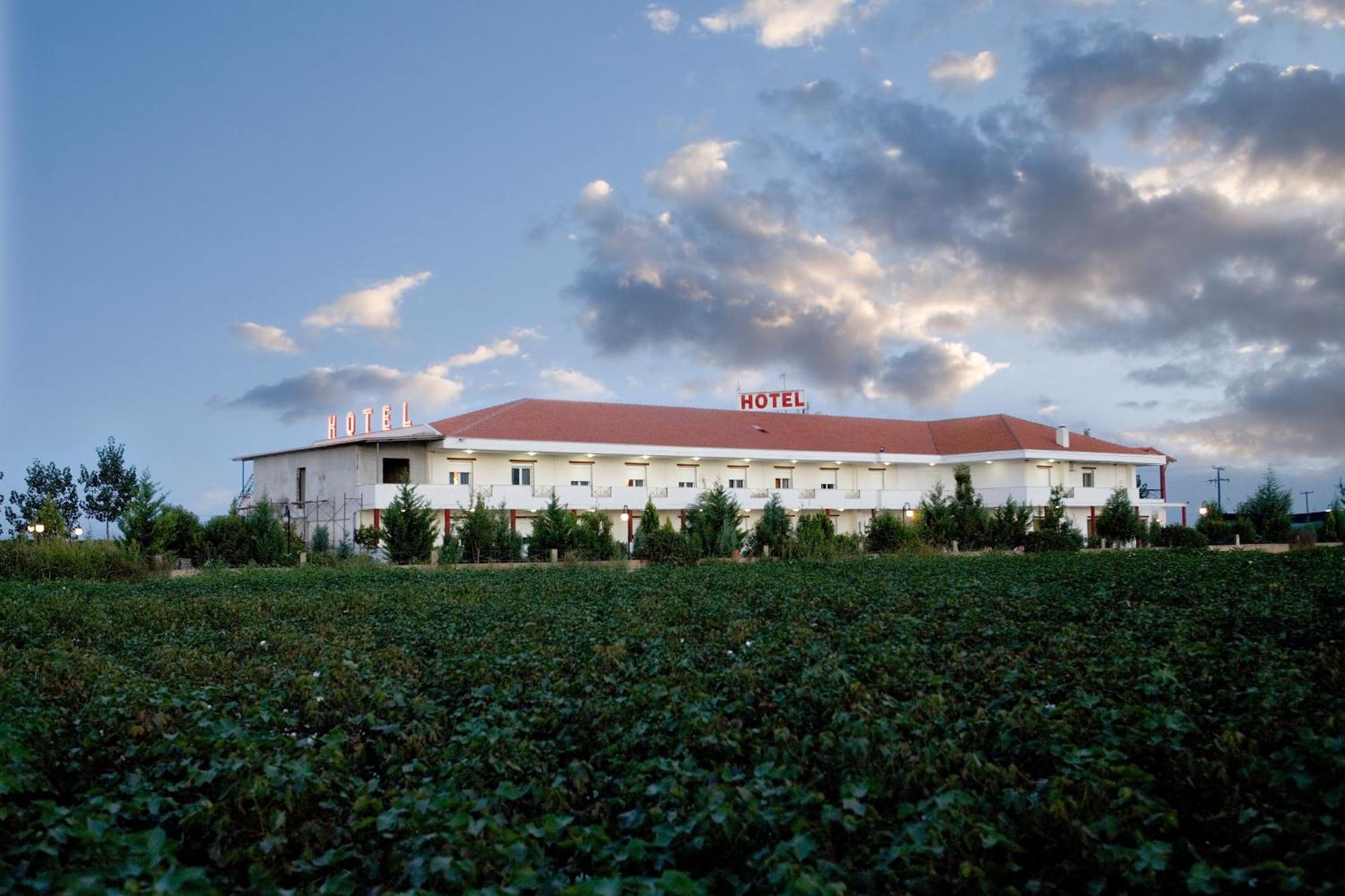 Kornilios Istron Hotel Giannitsa Buitenkant foto