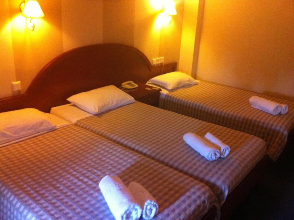 Kornilios Istron Hotel Giannitsa Kamer foto